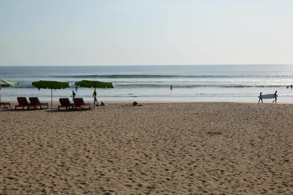 Отель Palm Garden Kuta Кута Экстерьер фото